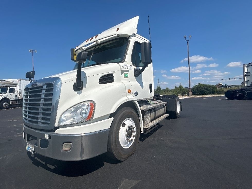 Day Cab Tractor-Heavy Duty Tractors-Freightliner-2020-Cascadia 11342ST-Columbus-OH-222,875\n\t\tmiles-$ 42,000 - Image 3