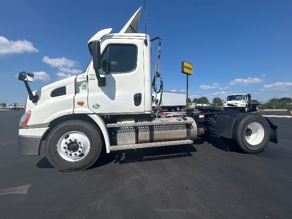 Day Cab Tractor-Heavy Duty Tractors-Freightliner-2020-Cascadia 11342ST-Columbus-OH-222,875\n\t\tmiles-$ 42,000 - Image 4