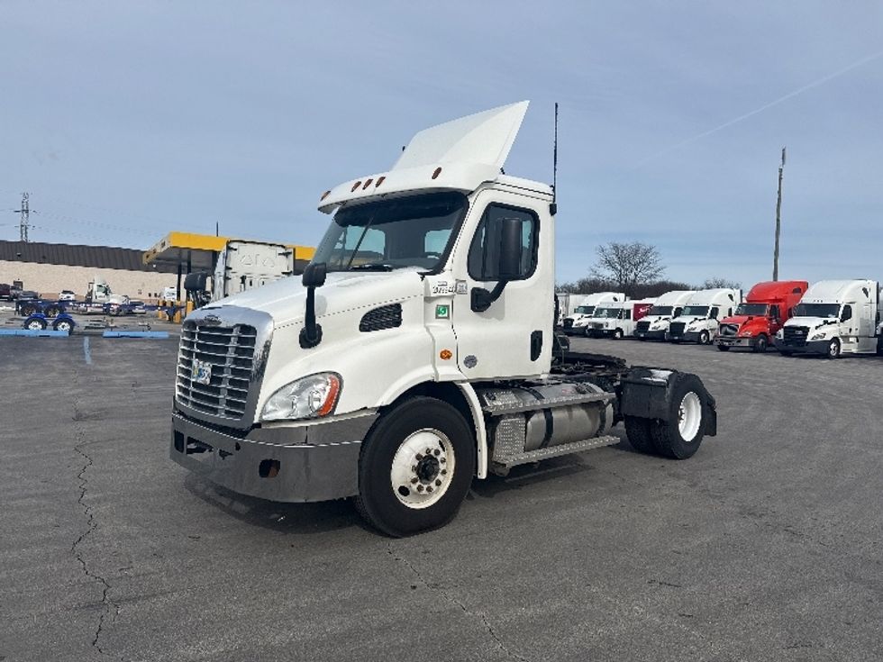 Day Cab Tractor-Heavy Duty Tractors-Freightliner-2020-Cascadia 11342ST-East Chicago-IN-225,667\n\t\tmiles-$ 36,000 - Image 3