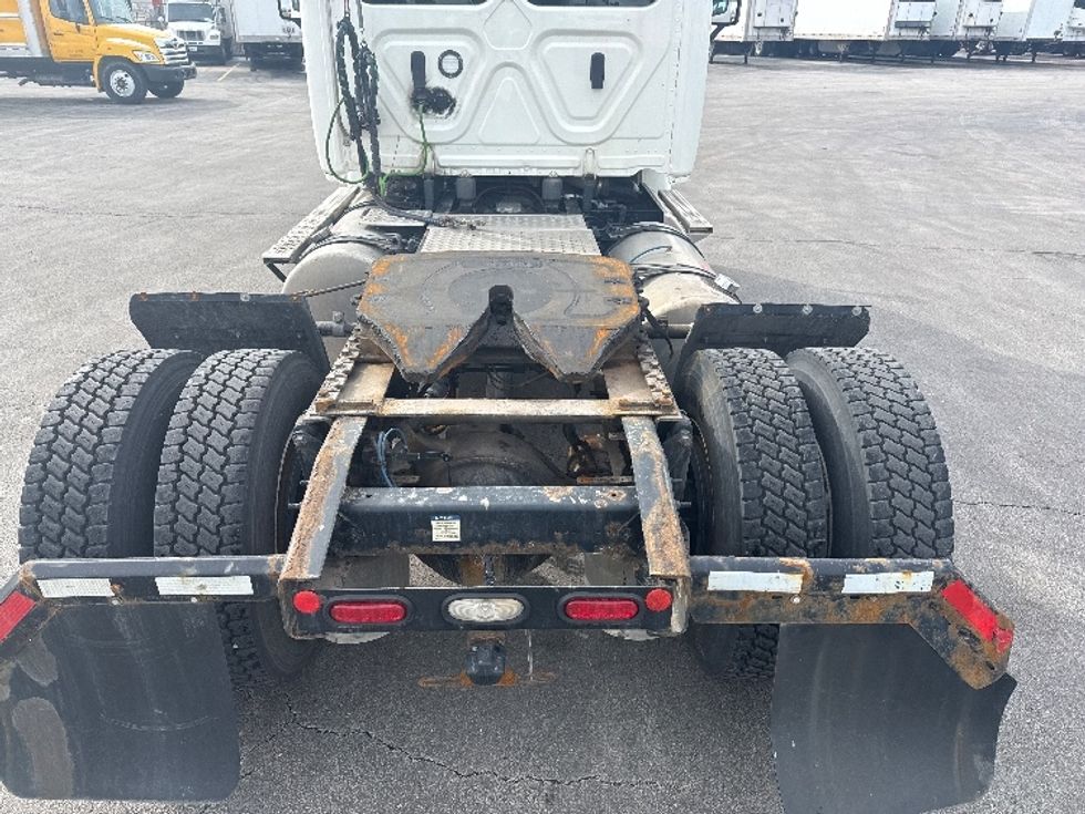 Day Cab Tractor-Heavy Duty Tractors-Freightliner-2020-Cascadia 11342ST-East Chicago-IN-225,667\n\t\tmiles-$ 36,000 - Image 6