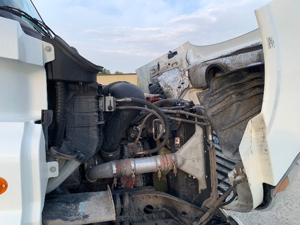 Day Cab Tractor-Heavy Duty Tractors-Freightliner-2020-Cascadia 11342ST-East Liberty-OH-93,392\n\t\tmiles-$ 44,750 - Image 15