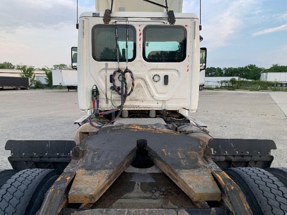 Day Cab Tractor-Heavy Duty Tractors-Freightliner-2020-Cascadia 11342ST-East Liberty-OH-93,392\n\t\tmiles-$ 44,750 - Image 6