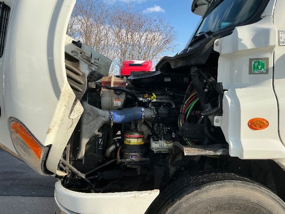 Day Cab Tractor-Heavy Duty Tractors-Freightliner-2020-Cascadia 11342ST-Elkhart-IN-269,996\n\t\tmiles-$ 35,000 - Image 16