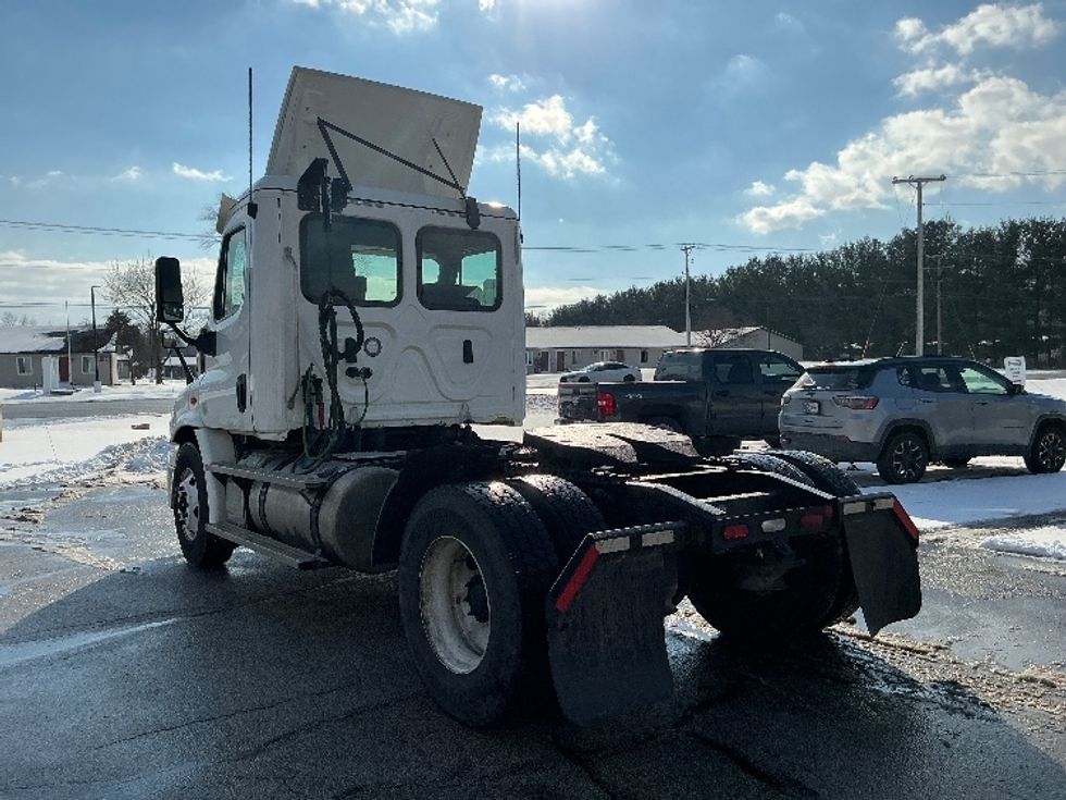 Day Cab Tractor-Heavy Duty Tractors-Freightliner-2020-Cascadia 11342ST-Elkhart-IN-269,996\n\t\tmiles-$ 35,000 - Image 5