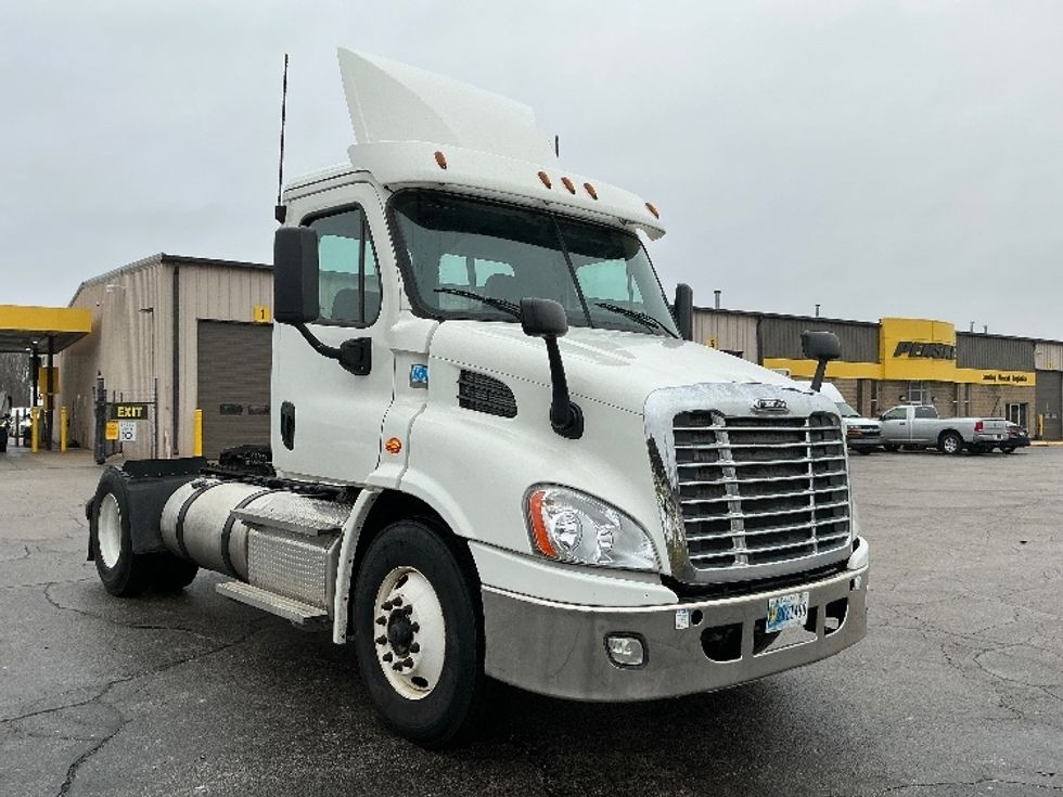 Day Cab Tractor-Heavy Duty Tractors-Freightliner-2020-Cascadia 11342ST-Elkhart-IN-286,277\n\t\tmiles-$ 34,250 - Image 1