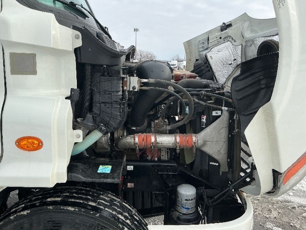 Day Cab Tractor-Heavy Duty Tractors-Freightliner-2020-Cascadia 11342ST-Elkhart-IN-394,342\n\t\tmiles-$ 29,250 - Image 15