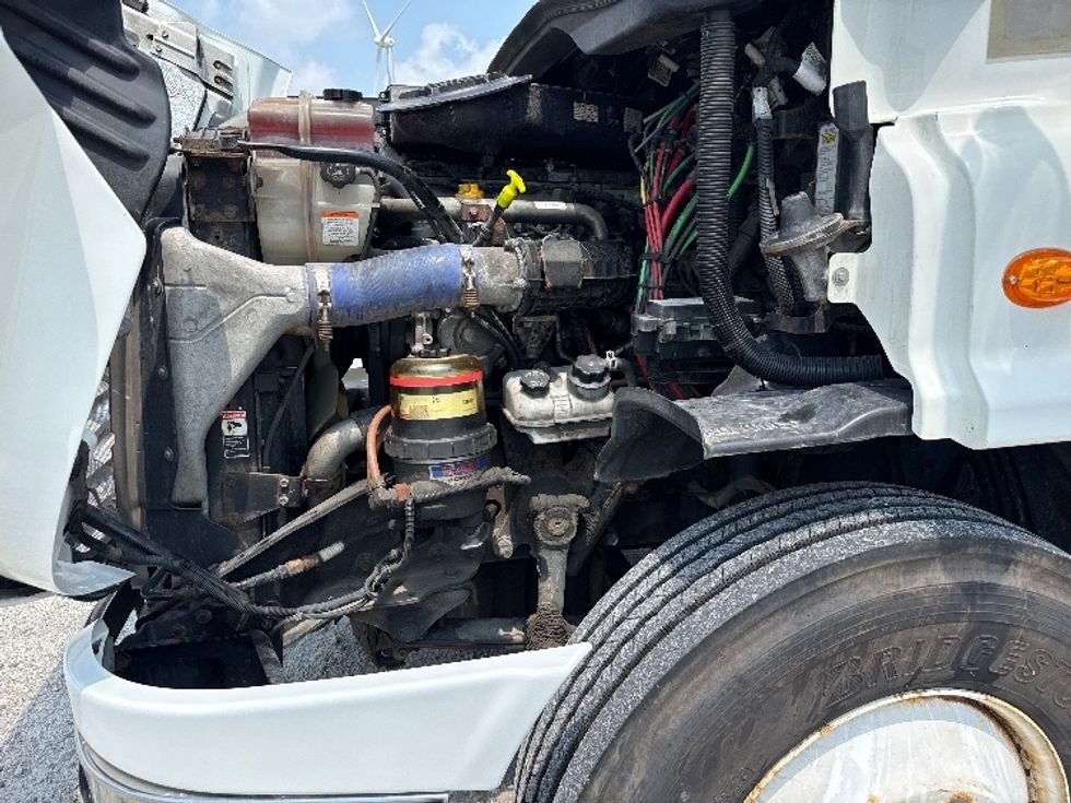 Day Cab Tractor-Heavy Duty Tractors-Freightliner-2020-Cascadia 11342ST-Findlay-OH-422,161\n\t\tmiles-$ 31,500 - Image 16