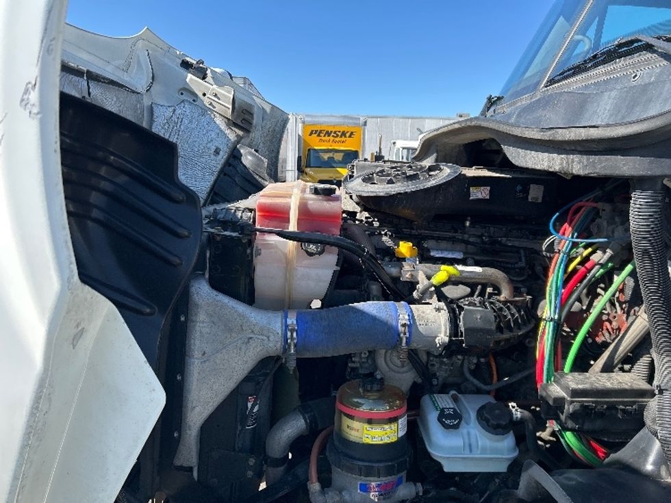 Day Cab Tractor-Heavy Duty Tractors-Freightliner-2020-Cascadia 11342ST-Indianapolis-IN-348,816\n\t\tmiles-$ 30,250 - Image 16