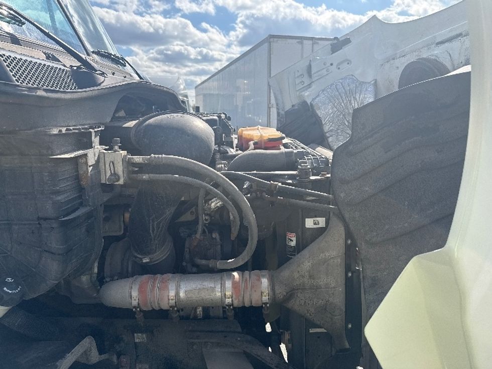 Day Cab Tractor-Heavy Duty Tractors-Freightliner-2020-Cascadia 11342ST-La Porte-IN-235,958\n\t\tmiles-$ 35,750 - Image 15