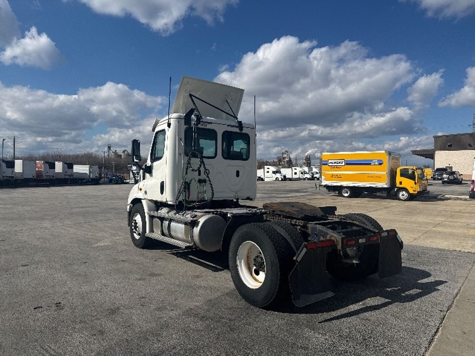 Day Cab Tractor-Heavy Duty Tractors-Freightliner-2020-Cascadia 11342ST-La Porte-IN-235,958\n\t\tmiles-$ 35,750 - Image 5