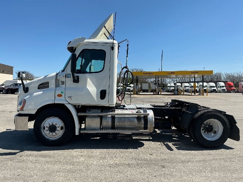 Day Cab Tractor-Heavy Duty Tractors-Freightliner-2020-Cascadia 11342ST-La Porte-IN-249,667\n\t\tmiles-$ 37,750 - Image 4