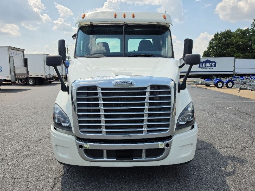Day Cab Tractor-Heavy Duty Tractors-Freightliner-2020-Cascadia 11342ST-Little Rock-AR-348,412\n\t\tmiles-$ 32,000 - Image 2