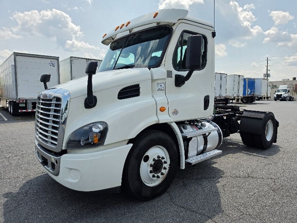 Day Cab Tractor-Heavy Duty Tractors-Freightliner-2020-Cascadia 11342ST-Little Rock-AR-348,412\n\t\tmiles-$ 32,000 - Image 3