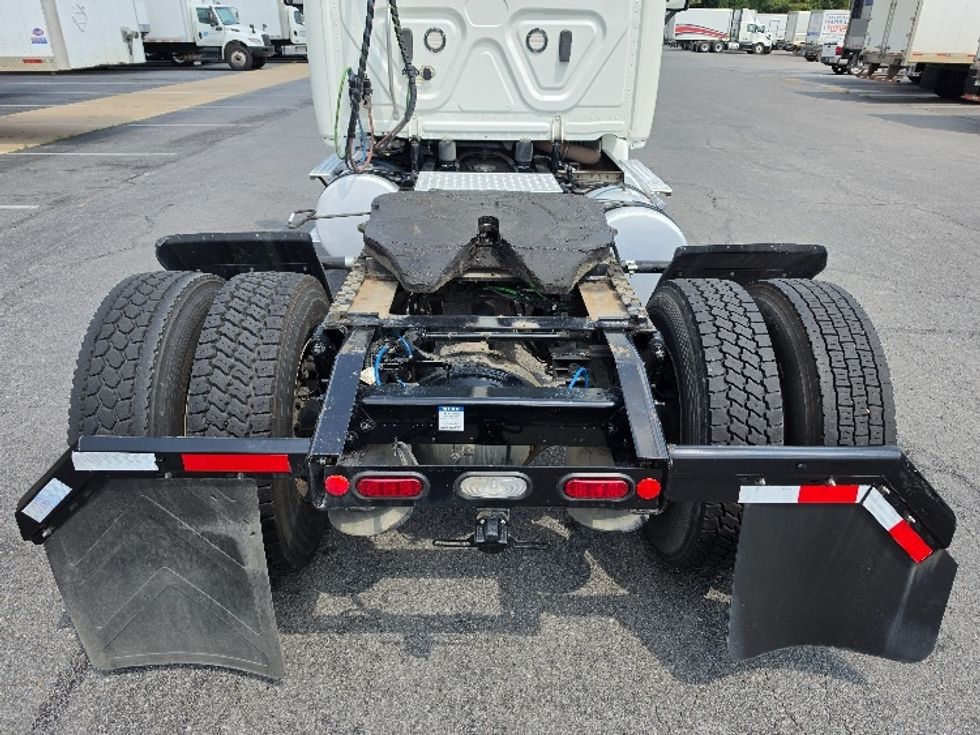 Day Cab Tractor-Heavy Duty Tractors-Freightliner-2020-Cascadia 11342ST-Little Rock-AR-348,412\n\t\tmiles-$ 32,000 - Image 6