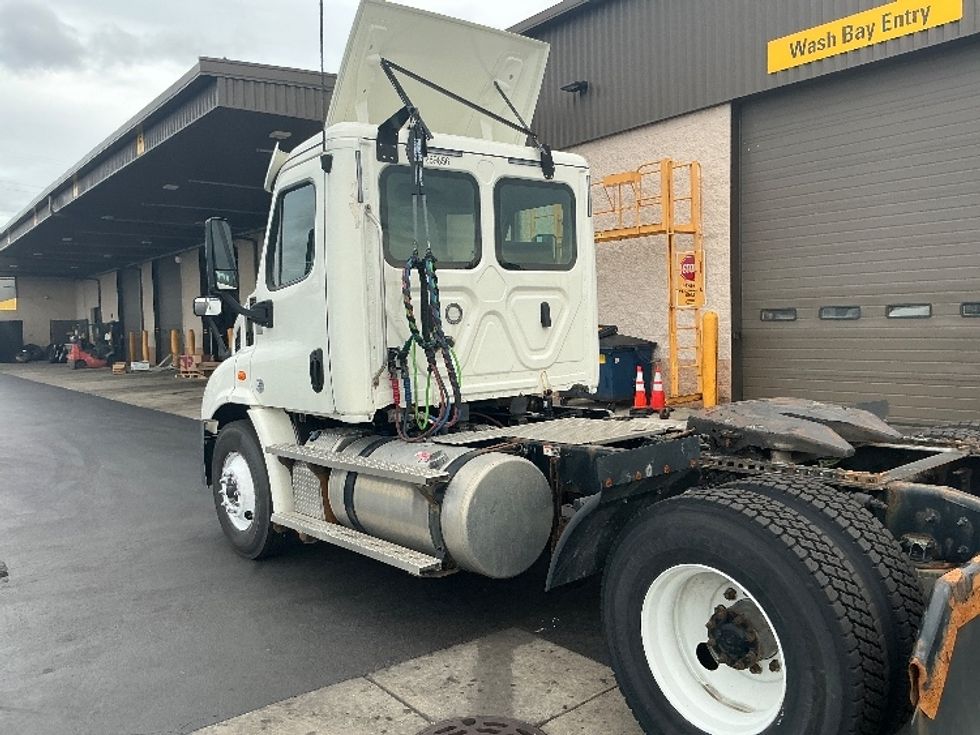 Day Cab Tractor-Heavy Duty Tractors-Freightliner-2020-Cascadia 11342ST-Melrose Park-IL-238,725\n\t\tmiles-$ 39,000 - Image 5