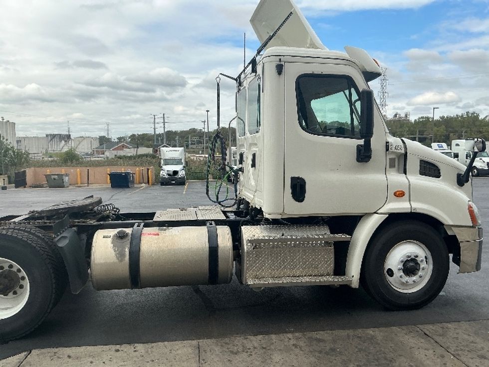 Day Cab Tractor-Heavy Duty Tractors-Freightliner-2020-Cascadia 11342ST-Melrose Park-IL-238,725\n\t\tmiles-$ 39,000 - Image 8