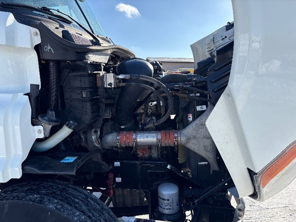 Day Cab Tractor-Heavy Duty Tractors-Freightliner-2020-Cascadia 11342ST-Wabash-IN-300,000\n\t\tmiles-$ 32,500 - Image 15