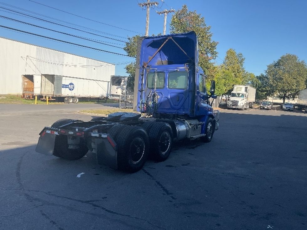 Day Cab Tractor-Heavy Duty Tractors-Freightliner-2020-Cascadia 11364ST-Albany-NY-386,253\n\t\tmiles-$ 39,500 - Image 7