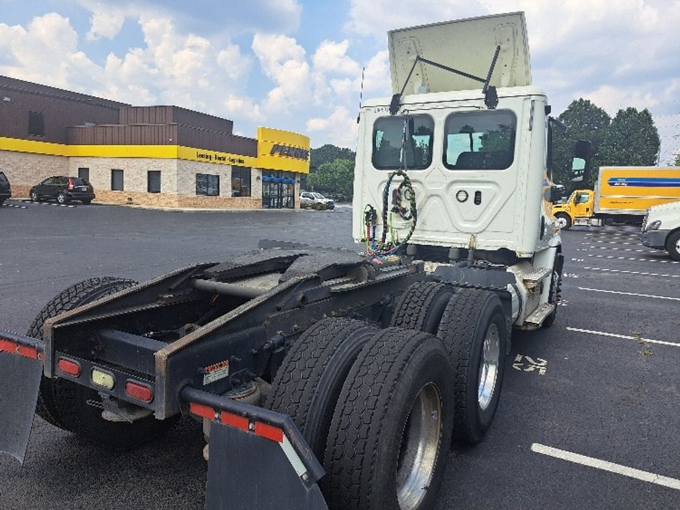 Day Cab Tractor-Heavy Duty Tractors-Freightliner-2020-Cascadia 11364ST-Atlanta-GA-109,671\n\t\tmiles-$ 60,000 - Image 7