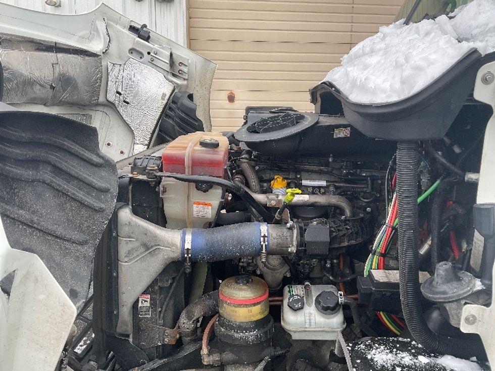 Day Cab Tractor-Heavy Duty Tractors-Freightliner-2020-Cascadia 11364ST-Auburn-MA-232,511\n\t\tmiles-$ 52,250 - Image 16
