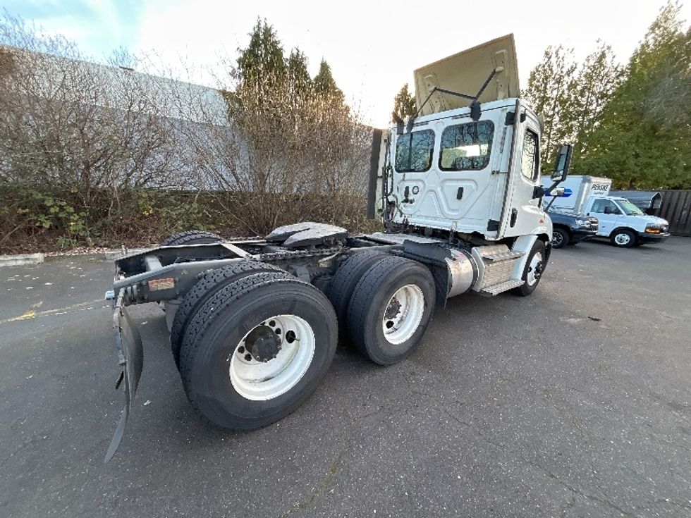 Day Cab Tractor-Heavy Duty Tractors-Freightliner-2020-Cascadia 11364ST-Clackamas-OR-257,259\n\t\tmiles-$ 47,500 - Image 7