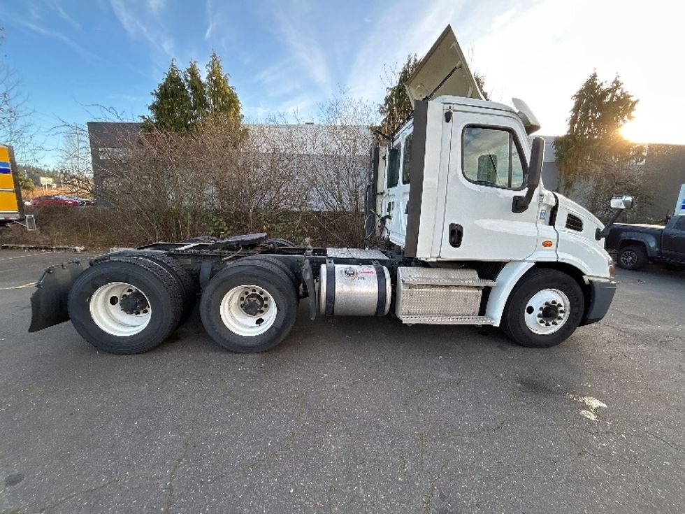 Day Cab Tractor-Heavy Duty Tractors-Freightliner-2020-Cascadia 11364ST-Clackamas-OR-257,259\n\t\tmiles-$ 47,500 - Image 8