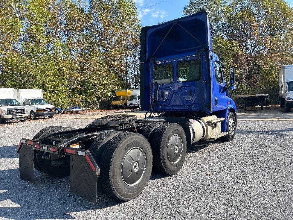 Day Cab Tractor-Heavy Duty Tractors-Freightliner-2020-Cascadia 11364ST-Cleveland-TN-406,651\n\t\tmiles-$ 45,000 - Image 7