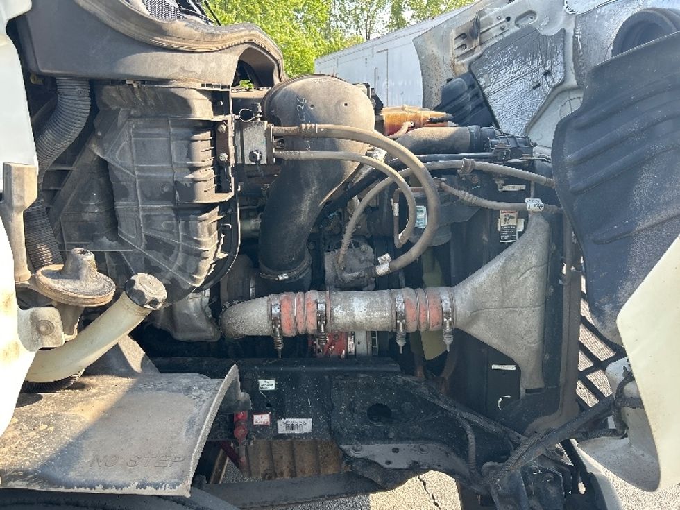 Day Cab Tractor-Heavy Duty Tractors-Freightliner-2020-Cascadia 11364ST-East Chicago-IN-430,061\n\t\tmiles-$ 39,250 - Image 15