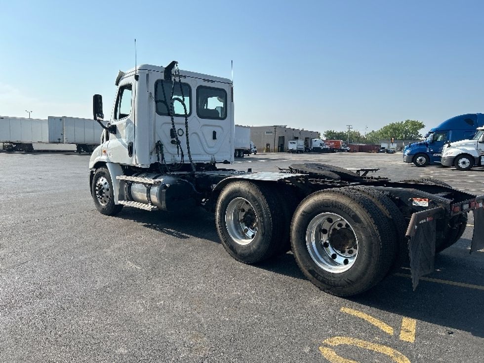 Day Cab Tractor-Heavy Duty Tractors-Freightliner-2020-Cascadia 11364ST-East Chicago-IN-430,061\n\t\tmiles-$ 39,250 - Image 5