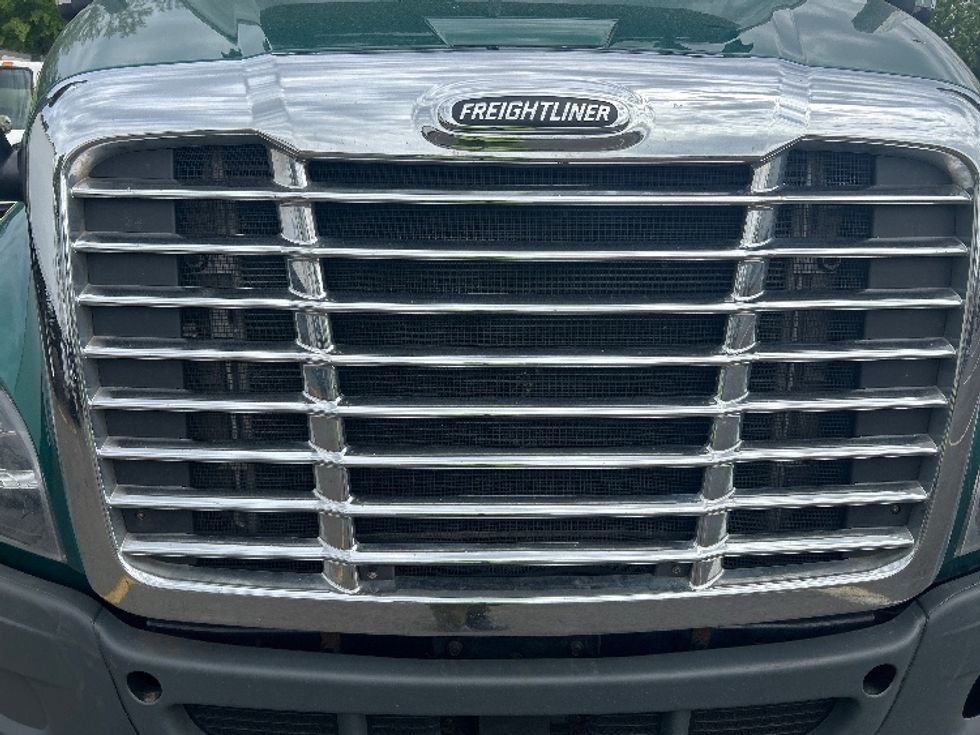 Day Cab Tractor-Heavy Duty Tractors-Freightliner-2020-Cascadia 11364ST-Edison-NJ-544,125\n\t\tmiles-$ 28,750 - Image 20