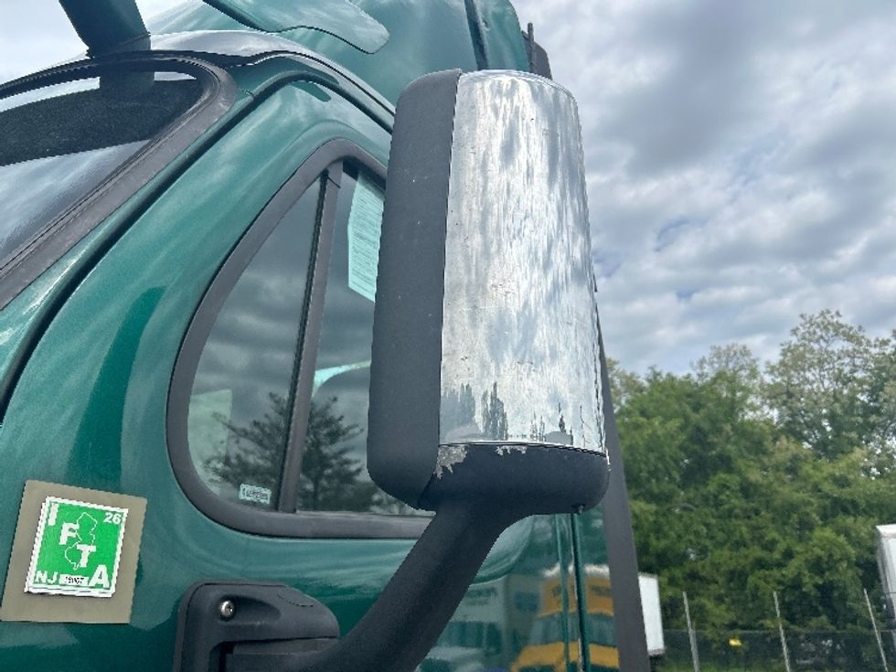 Day Cab Tractor-Heavy Duty Tractors-Freightliner-2020-Cascadia 11364ST-Edison-NJ-544,125\n\t\tmiles-$ 28,750 - Image 21