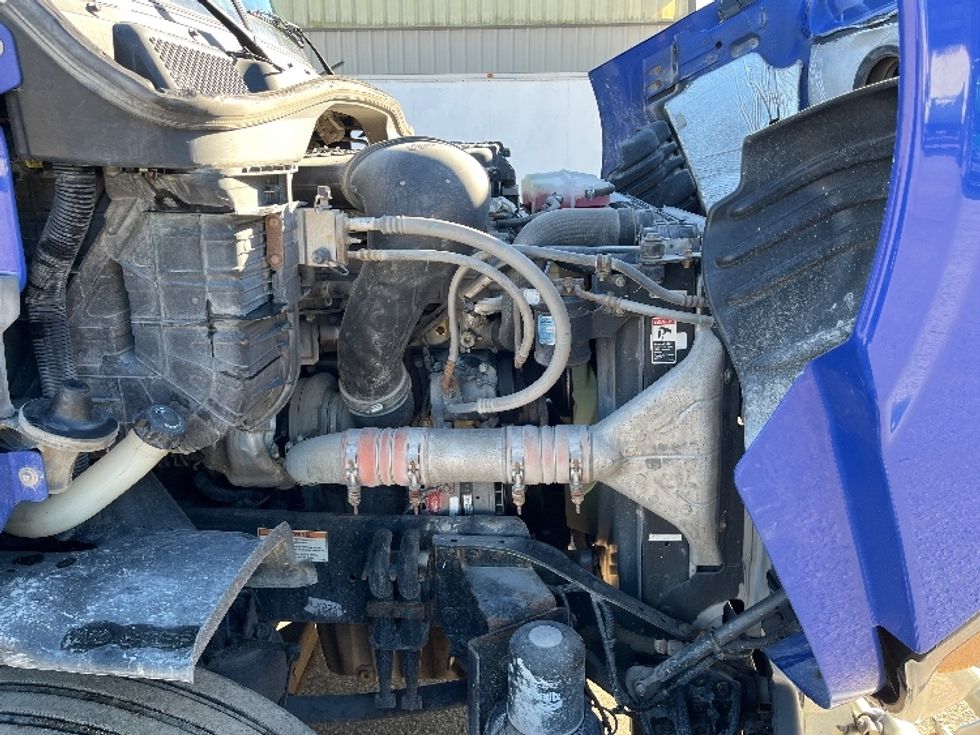 Day Cab Tractor-Heavy Duty Tractors-Freightliner-2020-Cascadia 11364ST-Elkhart-IN-327,433\n\t\tmiles-$ 46,500 - Image 15