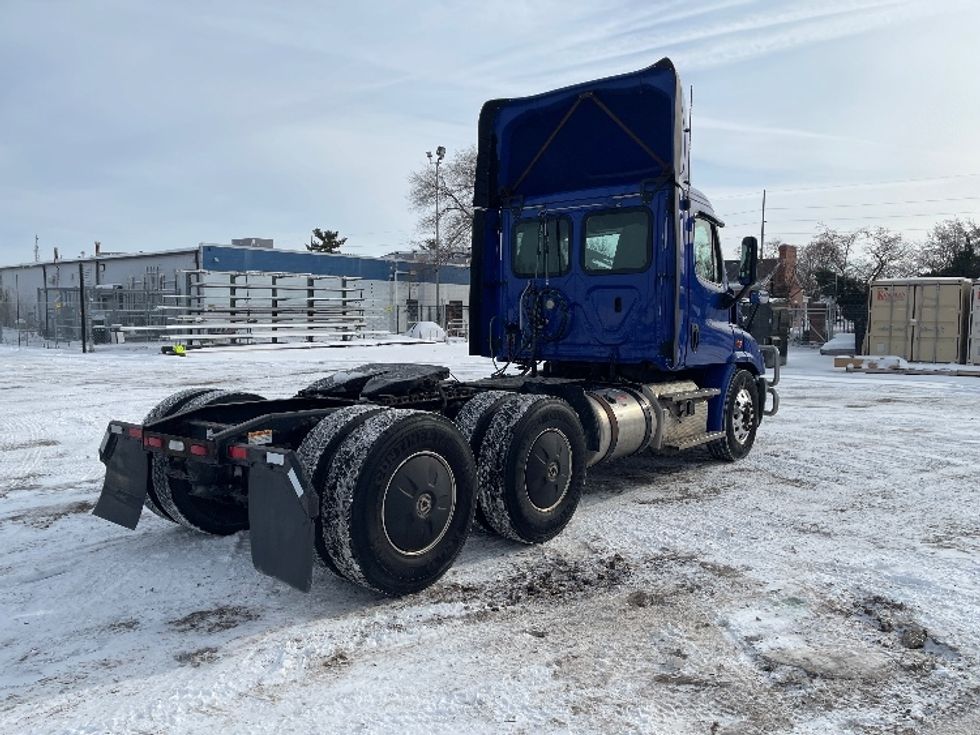 Day Cab Tractor-Heavy Duty Tractors-Freightliner-2020-Cascadia 11364ST-Elkhart-IN-445,882\n\t\tmiles-$ 39,500 - Image 7