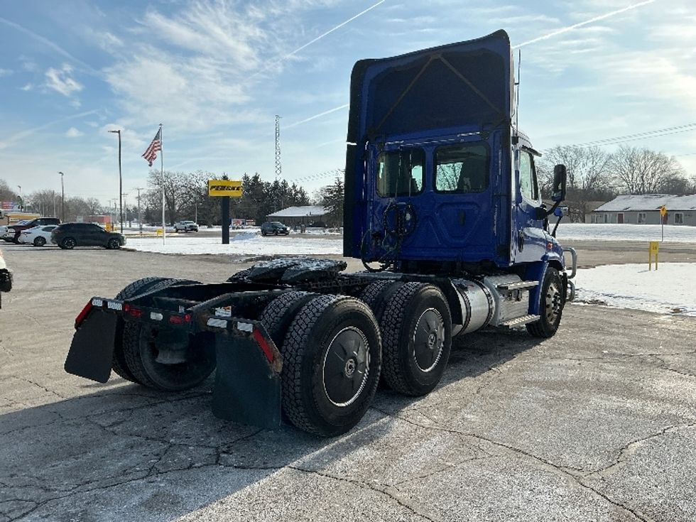 Day Cab Tractor-Heavy Duty Tractors-Freightliner-2020-Cascadia 11364ST-Elkhart-IN-450,747\n\t\tmiles-$ 39,250 - Image 7