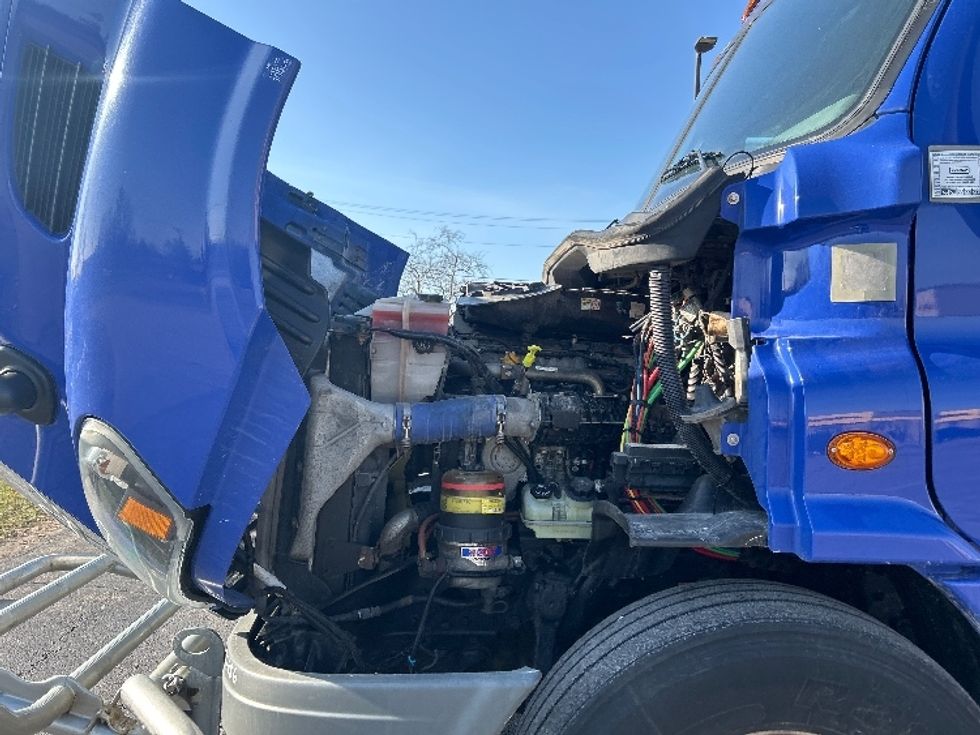 Day Cab Tractor-Heavy Duty Tractors-Freightliner-2020-Cascadia 11364ST-Elkhart-IN-462,756\n\t\tmiles-$ 38,000 - Image 16