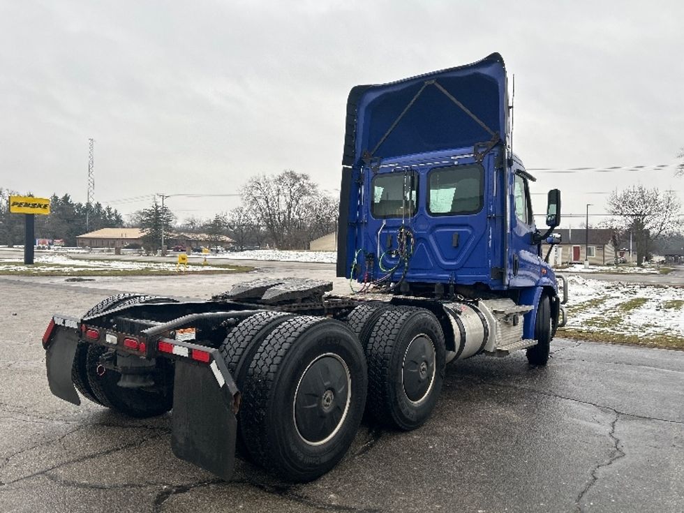 Day Cab Tractor-Heavy Duty Tractors-Freightliner-2020-Cascadia 11364ST-Elkhart-IN-500,187\n\t\tmiles-$ 36,250 - Image 7