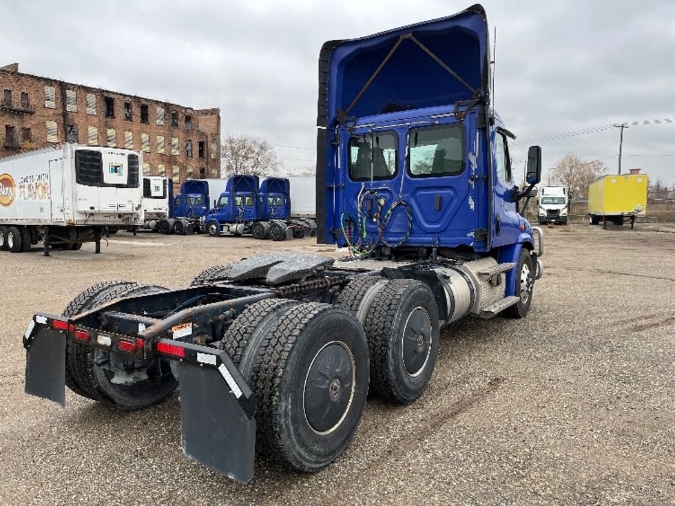 Day Cab Tractor-Heavy Duty Tractors-Freightliner-2020-Cascadia 11364ST-Elkhart-IN-594,054\n\t\tmiles-$ 28,250 - Image 7