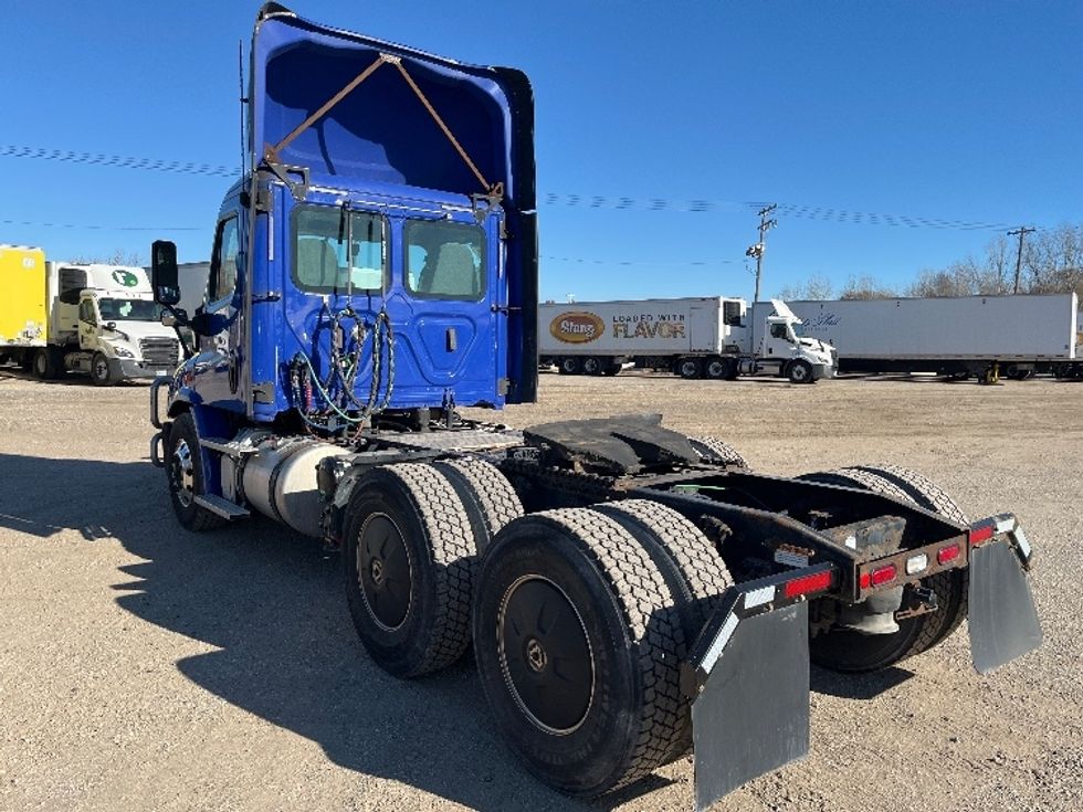 Day Cab Tractor-Heavy Duty Tractors-Freightliner-2020-Cascadia 11364ST-Elkhart-IN-604,464\n\t\tmiles-$ 28,250 - Image 5