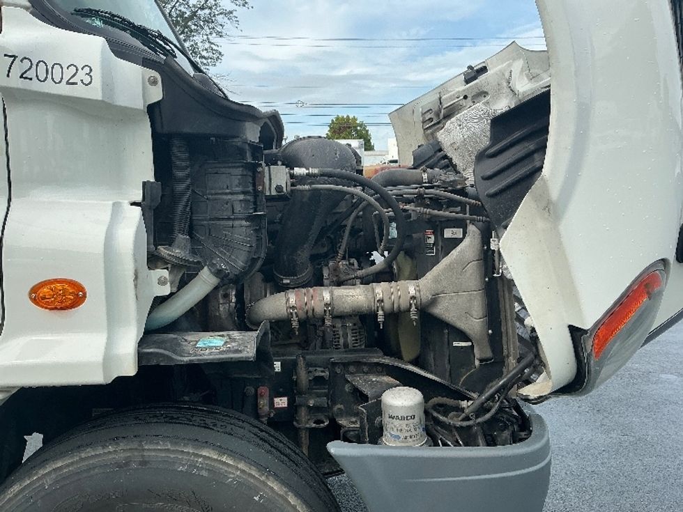 Day Cab Tractor-Heavy Duty Tractors-Freightliner-2020-Cascadia 11364ST-Evansville-IN-341,158\n\t\tmiles-$ 41,750 - Image 15