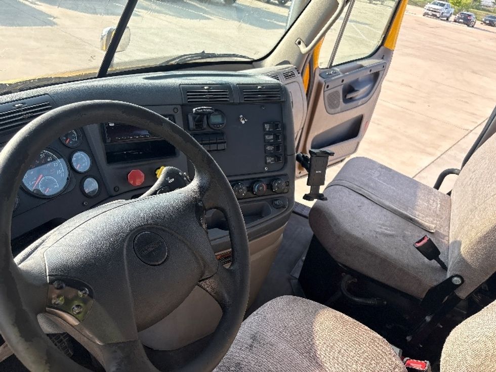 Day Cab Tractor-Heavy Duty Tractors-Freightliner-2020-Cascadia 11364ST-Fort Worth-TX-481,490\n\t\tmiles-$ 34,250 - Image 10