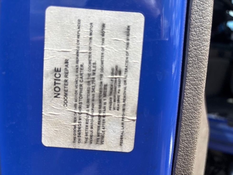 Day Cab Tractor-Heavy Duty Tractors-Freightliner-2020-Cascadia 11364ST-Hammond-LA-370,117\n\t\tmiles-$ 47,750 - Image 17