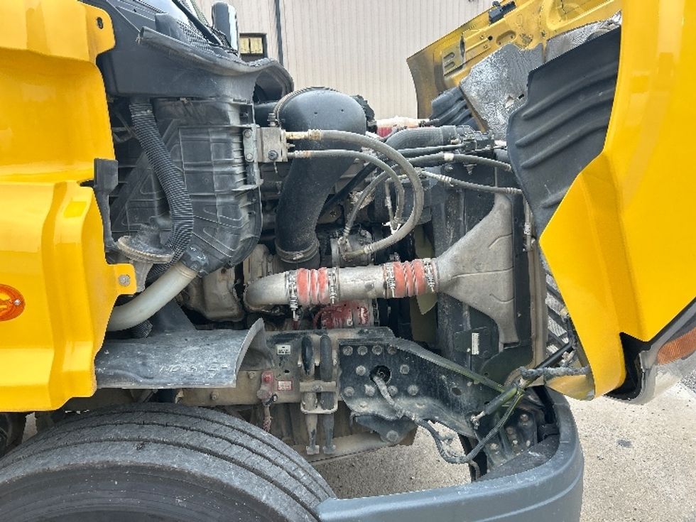 Day Cab Tractor-Heavy Duty Tractors-Freightliner-2020-Cascadia 11364ST-Hueytown-AL-441,880\n\t\tmiles-$ 35,500 - Image 15