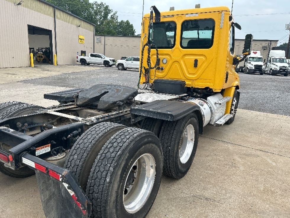Day Cab Tractor-Heavy Duty Tractors-Freightliner-2020-Cascadia 11364ST-Hueytown-AL-441,880\n\t\tmiles-$ 35,500 - Image 7