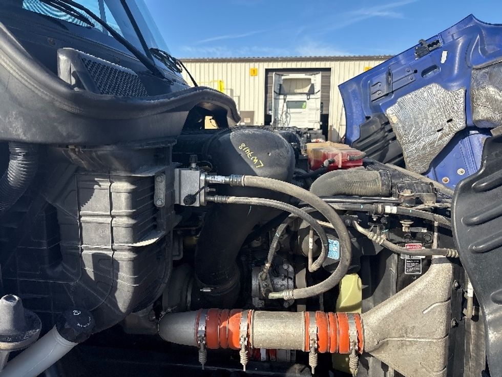 Day Cab Tractor-Heavy Duty Tractors-Freightliner-2020-Cascadia 11364ST-Mebane-NC-339,771\n\t\tmiles-$ 48,000 - Image 14