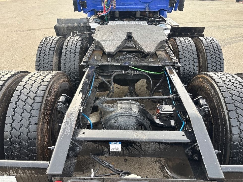 Day Cab Tractor-Heavy Duty Tractors-Freightliner-2020-Cascadia 11364ST-Mebane-NC-352,954\n\t\tmiles-$ 47,250 - Image 6