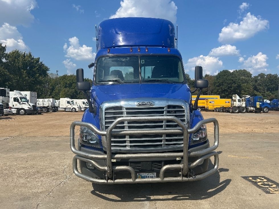 Day Cab Tractor-Heavy Duty Tractors-Freightliner-2020-Cascadia 11364ST-Memphis-TN-243,087\n\t\tmiles-$ 54,750 - Image 2