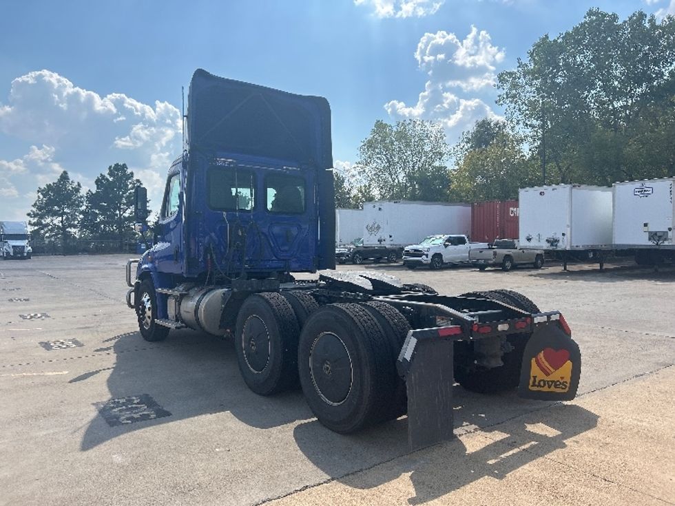 Day Cab Tractor-Heavy Duty Tractors-Freightliner-2020-Cascadia 11364ST-Memphis-TN-243,087\n\t\tmiles-$ 54,750 - Image 5