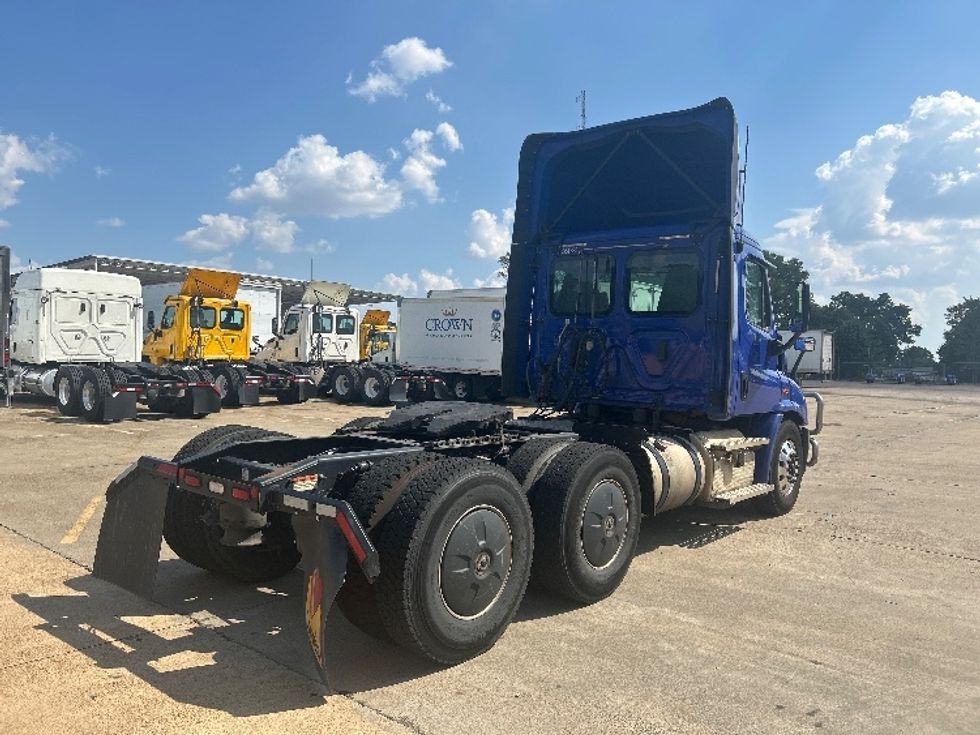 Day Cab Tractor-Heavy Duty Tractors-Freightliner-2020-Cascadia 11364ST-Memphis-TN-243,087\n\t\tmiles-$ 54,750 - Image 7