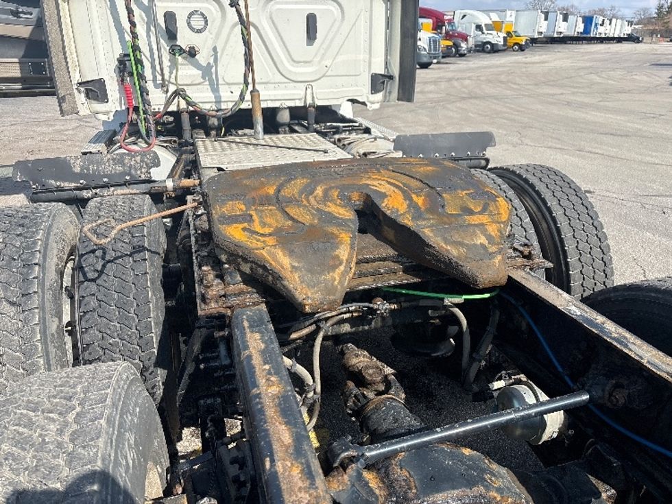 Day Cab Tractor-Heavy Duty Tractors-Freightliner-2020-Cascadia 11364ST-Middlefield-OH-258,938\n\t\tmiles-$ 47,500 - Image 18