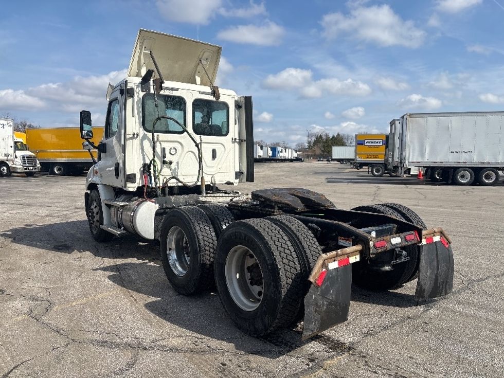 Day Cab Tractor-Heavy Duty Tractors-Freightliner-2020-Cascadia 11364ST-Middlefield-OH-258,938\n\t\tmiles-$ 47,500 - Image 5